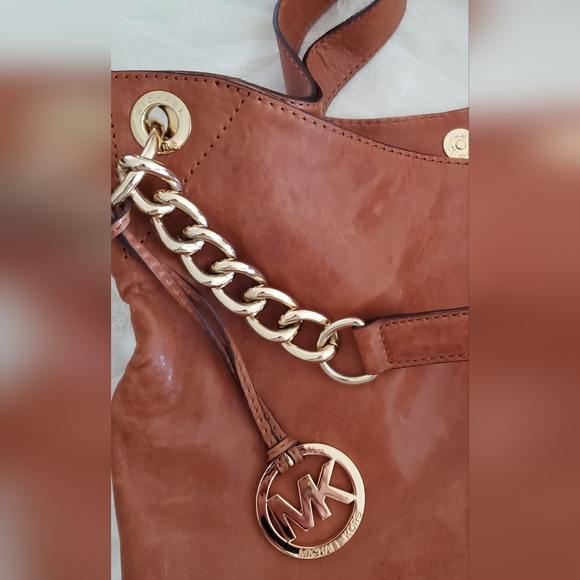 EUC Michael Kors Uptown Astor Brown Hobo Bag - Picture 12 of 15